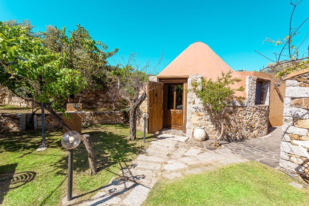 B&B Pettirosso Garden San Teodoro  Zewnętrze zdjęcie