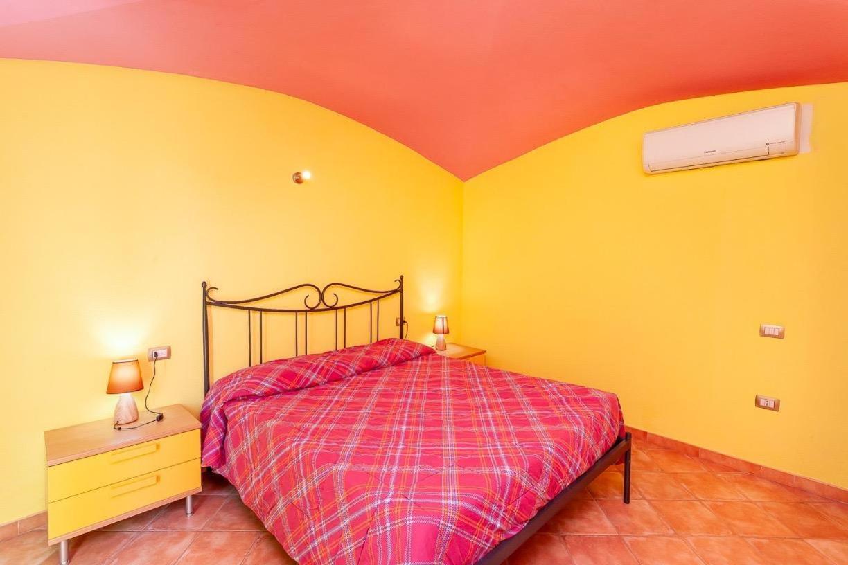 B&B Pettirosso Garden San Teodoro  Zewnętrze zdjęcie