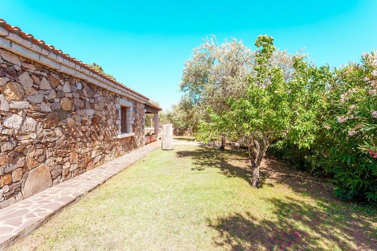 B&B Pettirosso Garden San Teodoro  Zewnętrze zdjęcie